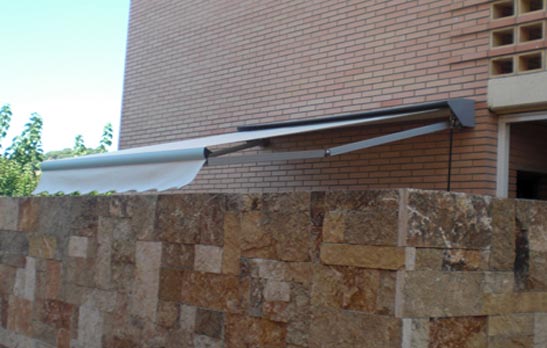 Tejadillo, la protección de cualquier instalación