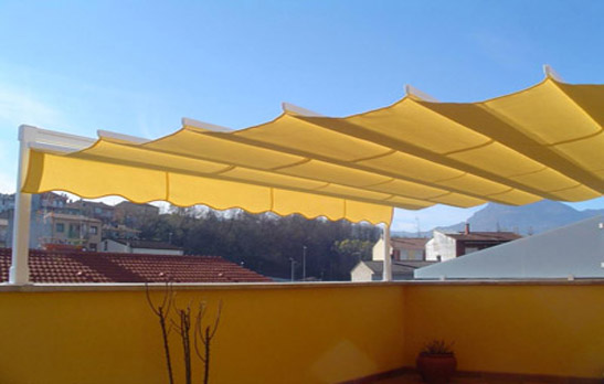 Toldo Corredero. para las terrazas